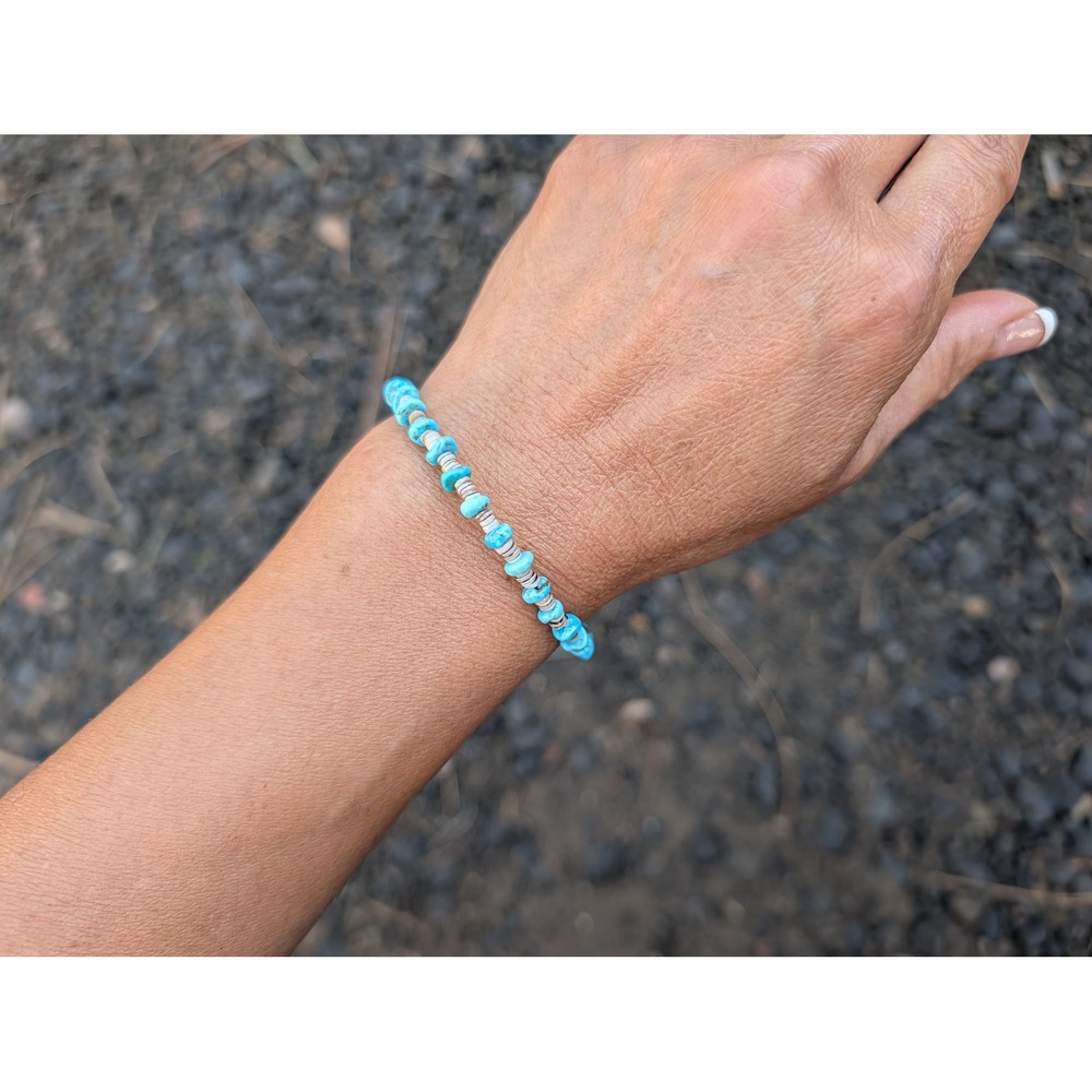 Santo Domingo Pueblo Heishi Bracelet Kewa Pen Shell & Turquoise Nugget 8"**